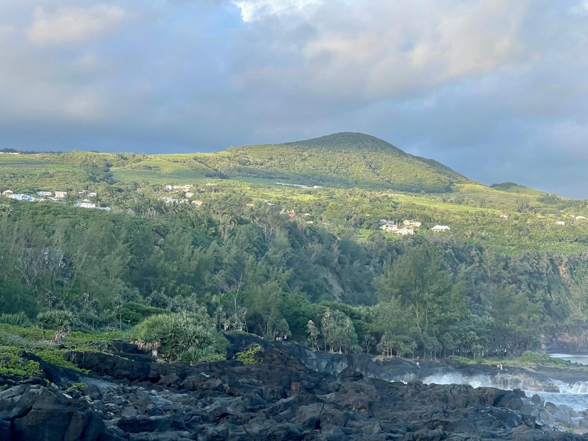 Villa Annadele, calme et vue exceptionnelle sur l'ocean Vincendo Extérieur photo